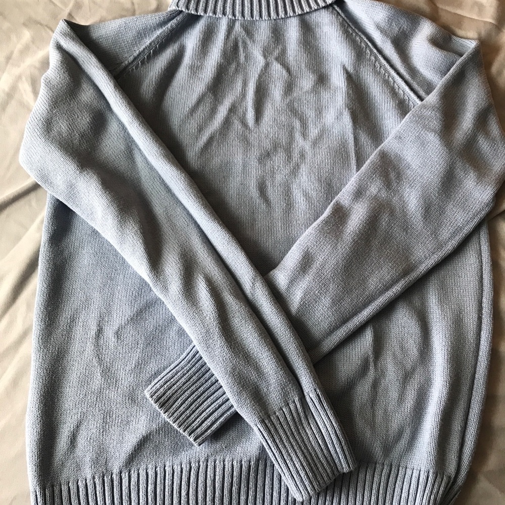 5/$15 Baby Blue Jeanne Pierre Turtleneck Sweater